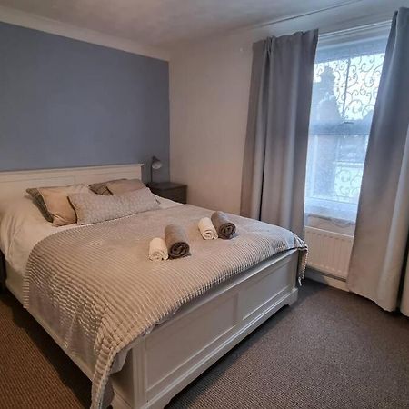Entire House With Garden & Parking Nr Ashford Int Ashford (Kent) Exterior foto