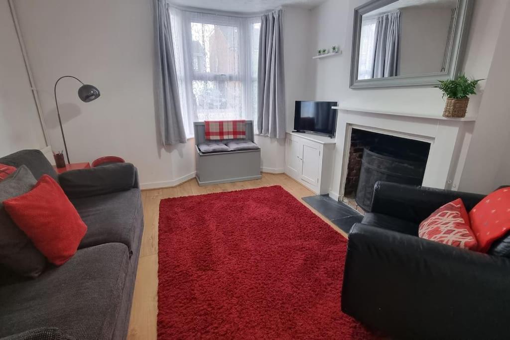 Entire House With Garden & Parking Nr Ashford Int Ashford (Kent) Exterior foto